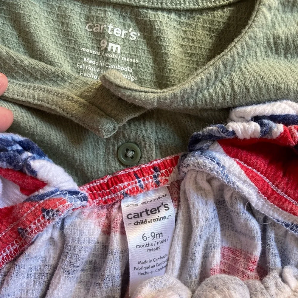 Lot of 2 Carter’s 6-9 months Girl Long Sleeve Watermleons Green Babydoll Henley